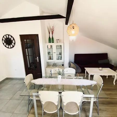 公寓 Luna Maris 扎达尔